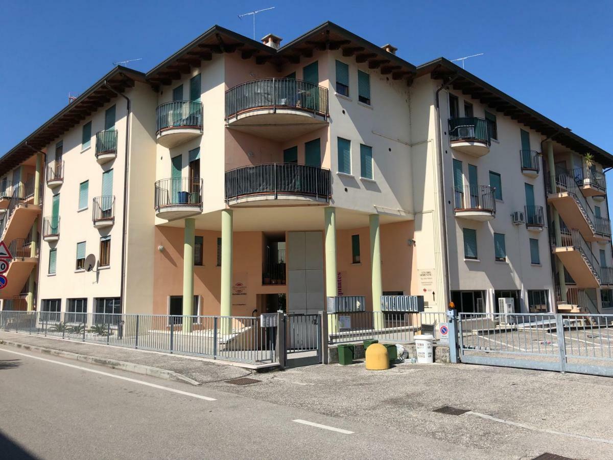 APPARTAMENTO PESCHIERA - zona Ospedale Pederzoli Peschiera del Garda Zewnętrze zdjęcie